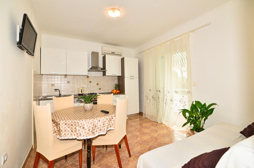 טוצפי Apartments Sonja מראה חיצוני תמונה