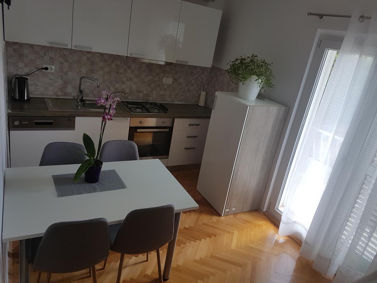 טוצפי Apartments Sonja מראה חיצוני תמונה
